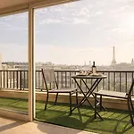 アパート Champs Elysees - Prestige With Balcony Ac And View For 3 *