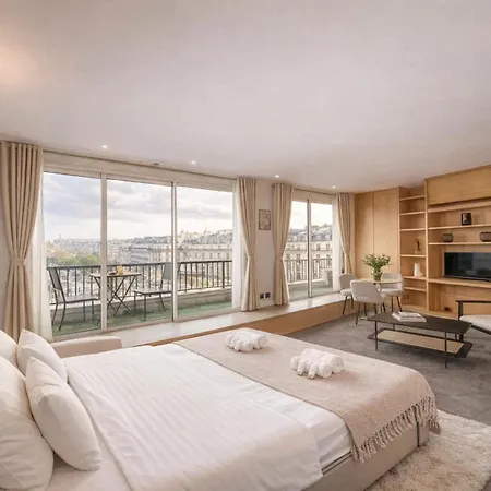 Champs Elysees - Prestige With Balcony Ac And View For 3 Apartamento