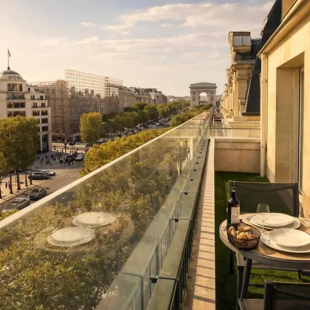 Champs Elysees - Prestige With Balcony Ac And View For 3 Apartamento *