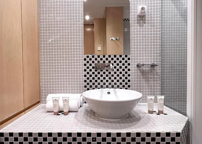 Champs Elysees - Prestige With Balcony Ac And View For 3 Παρίσι