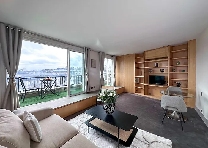 Appartement Champs Elysees - Prestige With Balcony Ac And View For 3